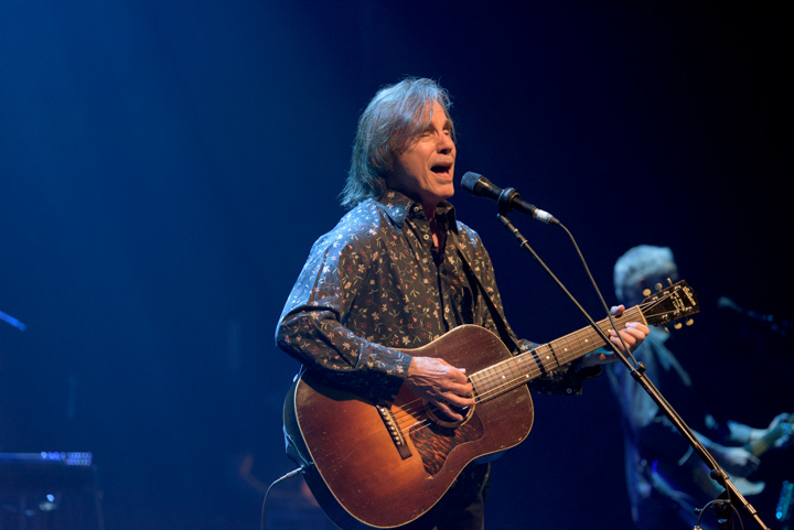 Jackson Browne @ Koninklijk Circus Brussel, picture 5, photographed by Johan Van Buggenhout - FrontView Magazine