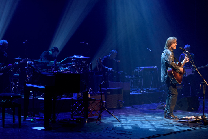 Jackson Browne @ Koninklijk Circus Brussel, picture 6, photographed by Johan Van Buggenhout - FrontView Magazine