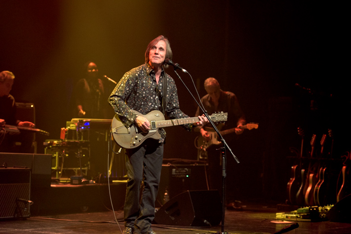 Jackson Browne @ Koninklijk Circus Brussel, picture 16, photographed by Johan Van Buggenhout - FrontView Magazine