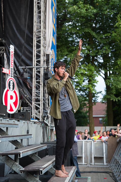 Oscar and the Wolf op Rock voor Specials - Dag 1 @ Evergem, picture 7, photographed by Guy Danneels - FrontView Magazine