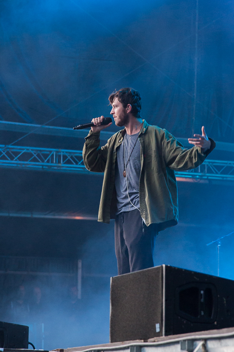 Oscar and the Wolf op Rock voor Specials - Dag 1 @ Evergem, picture 14, photographed by Guy Danneels - FrontView Magazine