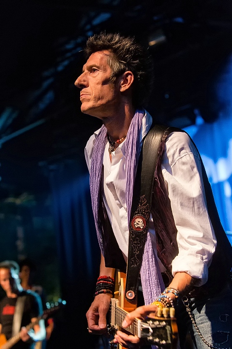 The Scabs @ OLT Rivierenhof, picture 13, photographed by Edwin Houdevelt - FrontView Magazine