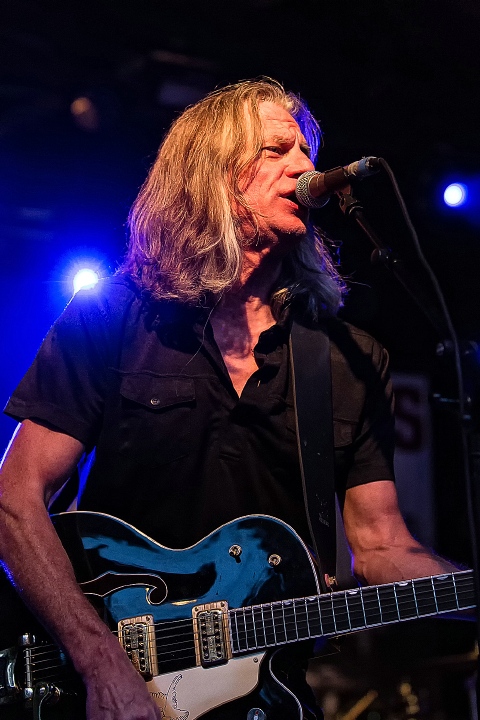 The Scabs @ OLT Rivierenhof, picture 29, photographed by Edwin Houdevelt - FrontView Magazine