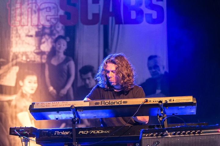 The Scabs @ OLT Rivierenhof, picture 34, photographed by Edwin Houdevelt - FrontView Magazine