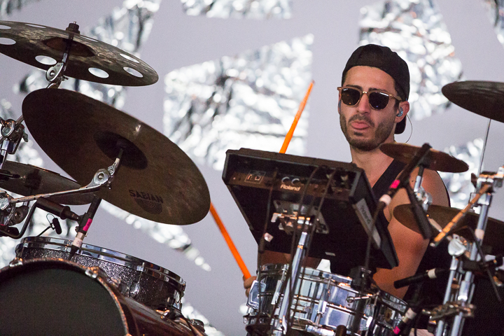 Oscar and The Wolf @ Down The Rabbit Hole 2015, picture 10, photographed by Dorien Goetschalckx - FrontView Magazine