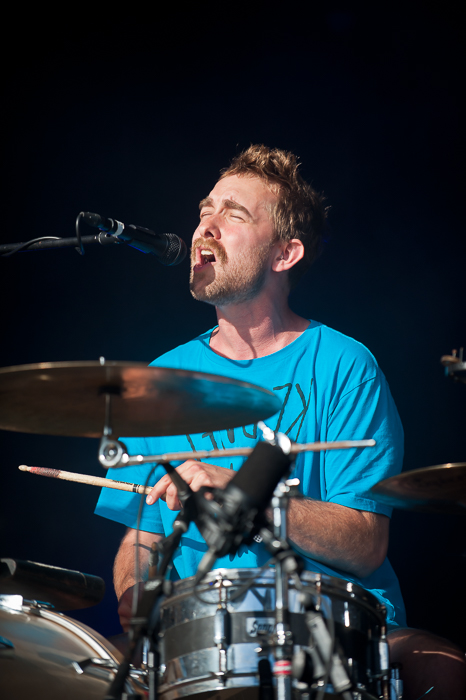 BRNS @ grensrock Menen, picture 3, photographed by Devid Camerlynck - FrontView Magazine