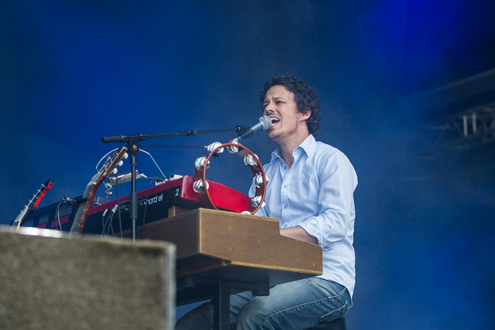Douglas Firs op Rock voor Specials - Dag 2 @ Evergem, picture 2, photographed by Guy Danneels - FrontView Magazine