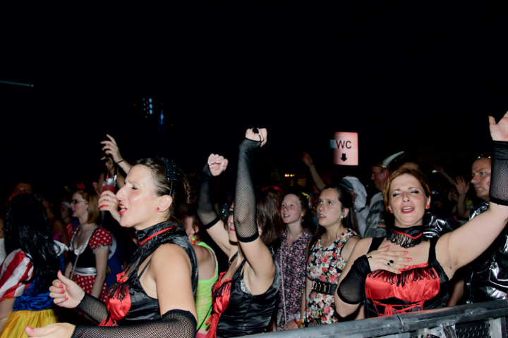 Foute Q party @ expo Gent, picture 54, photographed by Bart Baevegems - FrontView Magazine