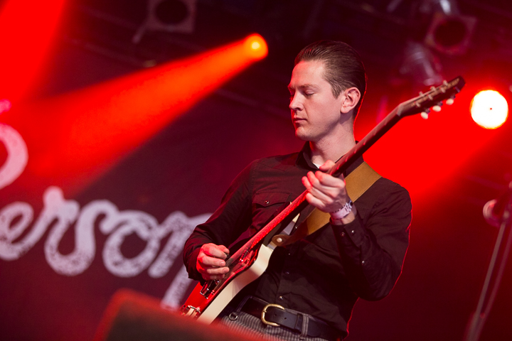 JD McPherson @ Down The Rabbit Hole 2015, picture 2, photographed by Dorien Goetschalckx - FrontView Magazine