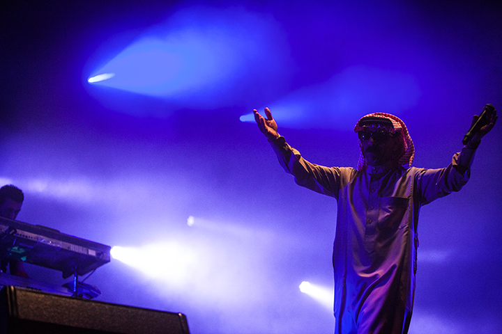 Omar Souleyman @ Genk on Stage, picture 4, photographed by Kristof Hayen - FrontView Magazine