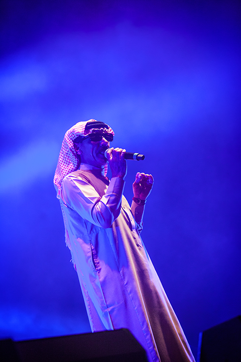 Omar Souleyman @ Genk on Stage, picture 7, photographed by Kristof Hayen - FrontView Magazine