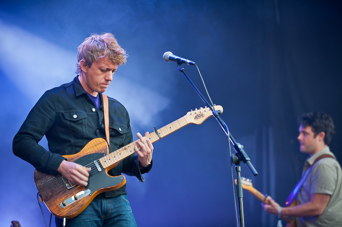 Steve Gunn @ grensrock Menen, picture 8, photographed by Devid Camerlynck - FrontView Magazine