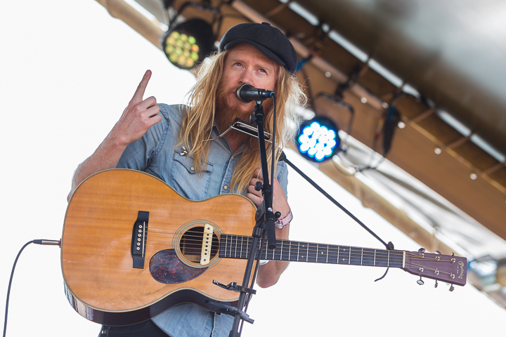 Stu Larsen @ Down The Rabbit Hole 2015, picture 10, photographed by Dorien Goetschalckx - FrontView Magazine