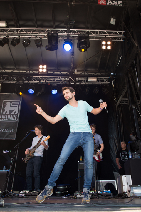 De Bende met Arne en Nasrien - Kanaalfeesten Dag 2 @ Willebroek, foto 13, foto's door Guy Danneels - FrontView Magazine