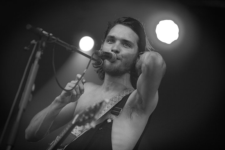 Jett Rebel @ Genk on Stage, picture 11, photographed by Kristof Hayen - FrontView Magazine