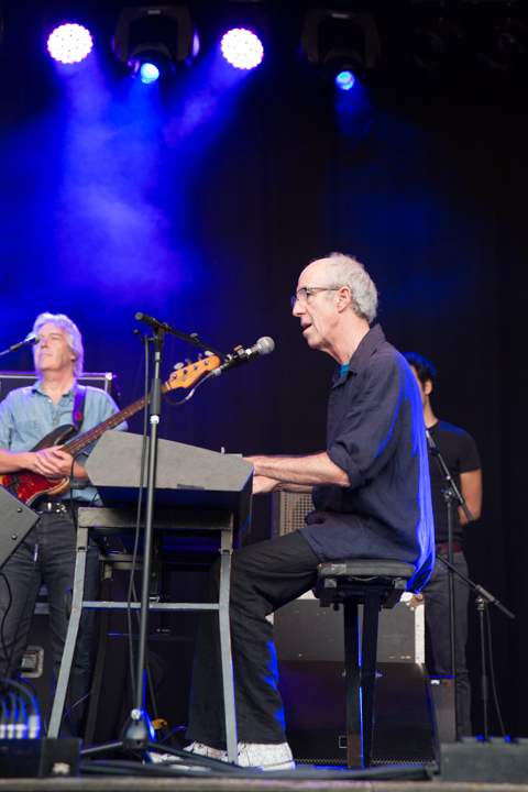 Raymond van het Groenewoud - Kanaalfeesten Dag 2 @ Willebroek, picture 23, photographed by Guy Danneels - FrontView Magazine