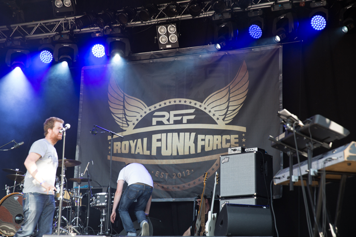 The Royal Funk Force - Kanaalfeesten Dag 2 @ Willebroek, picture 1, photographed by Guy Danneels - FrontView Magazine