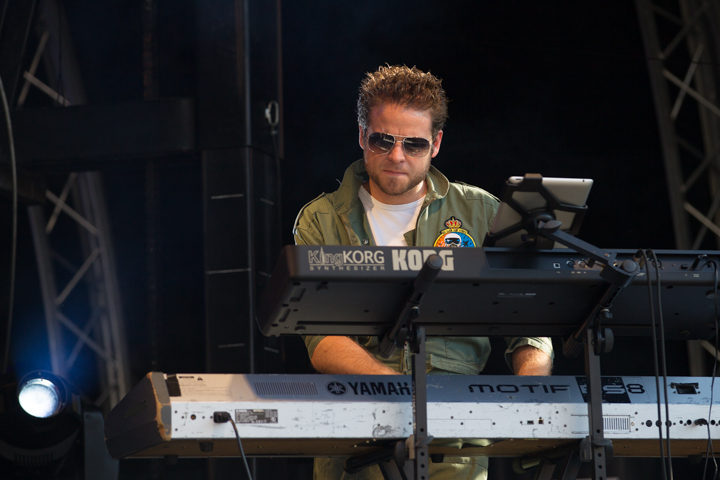 The Royal Funk Force - Kanaalfeesten Dag 2 @ Willebroek, picture 15, photographed by Guy Danneels - FrontView Magazine