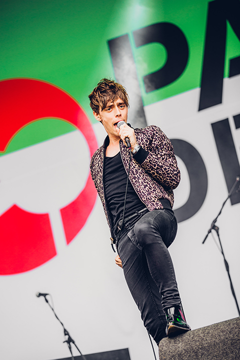 Orange Skyline @ Parkpop 2015, picture 7, photographed by Elke Briers - FrontView Magazine