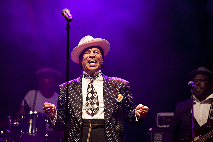 Adriaen Brouwer Bierfeesten Kid Creole and the Coconuts, picture 2, photographed by Frank Lambrechts - FrontView Magazine