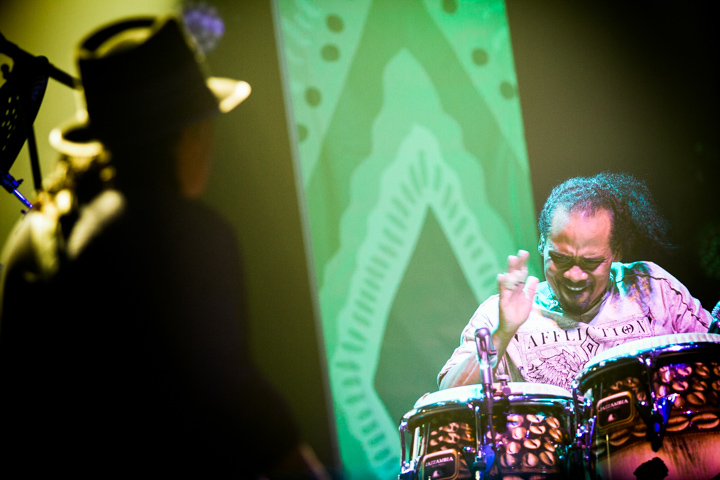 Santana The Corazon tour, picture 5, photographed by Tom Stessens - FrontView Magazine