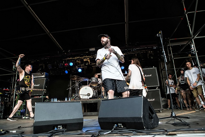 Deez Nuts @ Antwerp Metal Fest 2015, foto 34, foto's door Edwin Houdevelt - FrontView Magazine