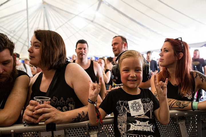 Knives to a gunfight @ Antwerp Metal Fest 2015, foto 1, foto's door Edwin Houdevelt - FrontView Magazine