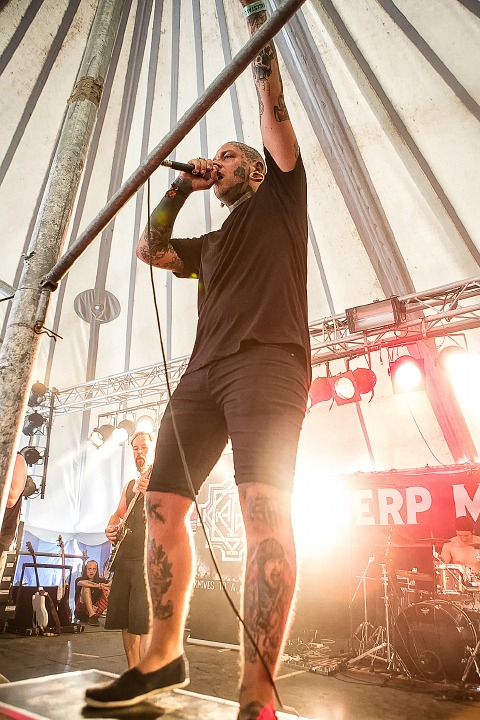 Knives to a gunfight @ Antwerp Metal Fest 2015, foto 10, foto's door Edwin Houdevelt - FrontView Magazine