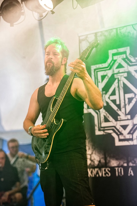 Knives to a gunfight @ Antwerp Metal Fest 2015, foto 14, foto's door Edwin Houdevelt - FrontView Magazine
