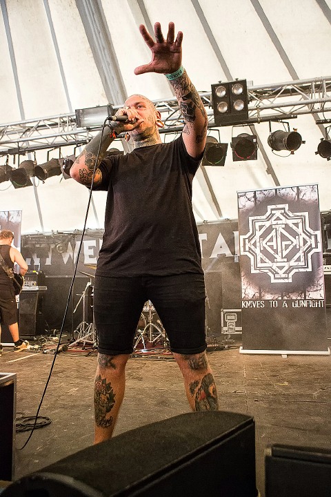 Knives to a gunfight @ Antwerp Metal Fest 2015, foto 18, foto's door Edwin Houdevelt - FrontView Magazine