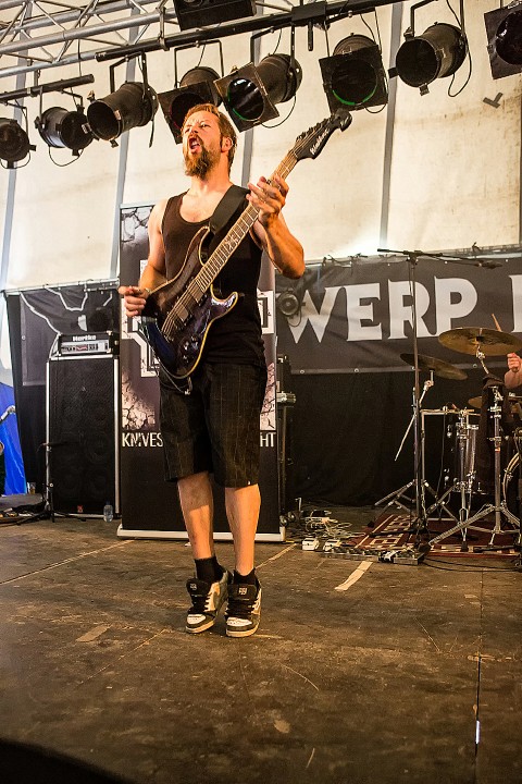 Knives to a gunfight @ Antwerp Metal Fest 2015, foto 25, foto's door Edwin Houdevelt - FrontView Magazine