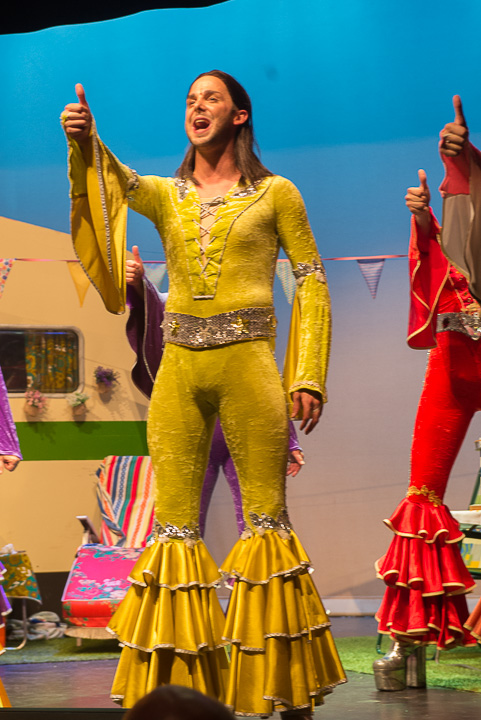 Première Zo mooi, zo blond @ Fakkelteater, picture 29, photographed by Goele Bormans - FrontView Magazine