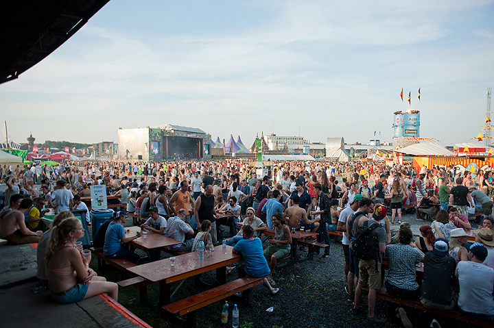 Couleur Café 2015 Sfeer, picture 9, photographed by Magali Decamps - FrontView Magazine