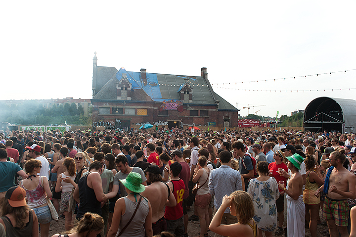 Couleur Café 2015 Sfeer, picture 11, photographed by Magali Decamps - FrontView Magazine