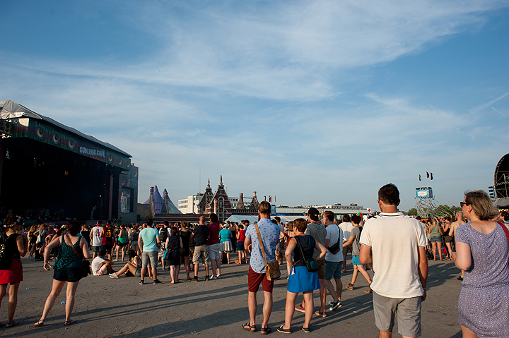Couleur Café 2015 Sfeer, picture 18, photographed by Magali Decamps - FrontView Magazine