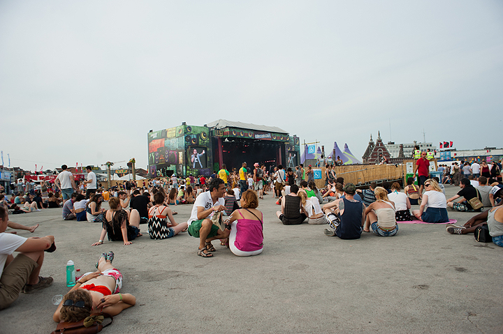 Couleur Café 2015 Sfeer, picture 32, photographed by Magali Decamps - FrontView Magazine