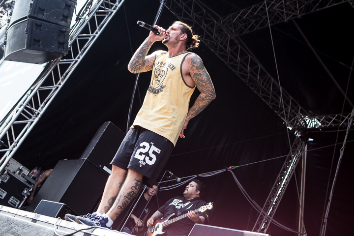 Madball @ Vainstream Rockfest 2015, picture 8, photographed by Dorien Goetschalckx - FrontView Magazine