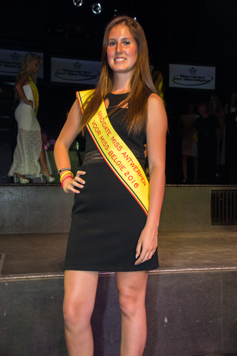 Nationale Missendag 2015 @ Carré, picture 56, photographed by Tom Van Tongerloo - FrontView Magazine