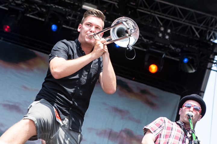 Sondaschule @ Vainstream Rockfest 2015, picture 9, photographed by Dorien Goetschalckx - FrontView Magazine