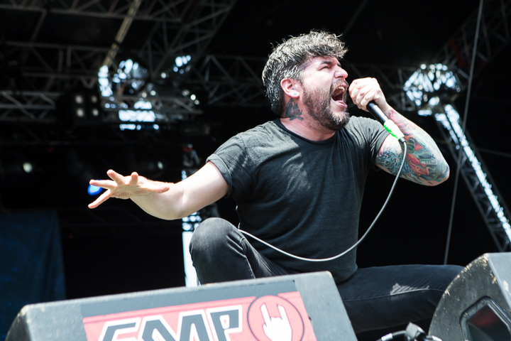 Suicide Silence @ Vainstream Rockfest 2015, foto 10, foto's door Dorien Goetschalckx - FrontView Magazine