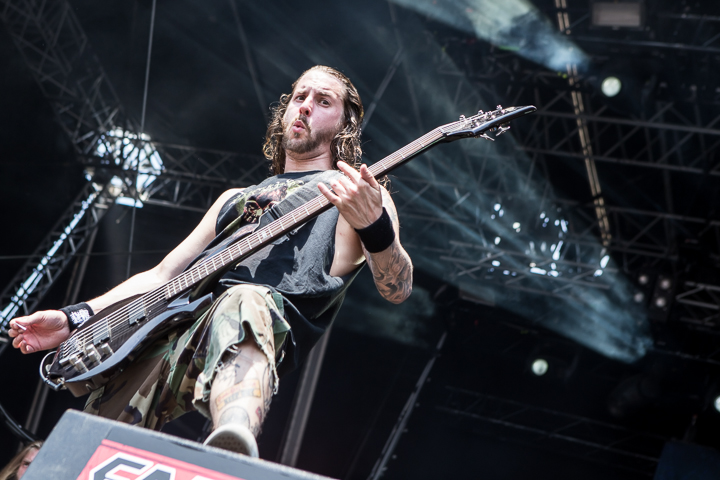 Suicide Silence @ Vainstream Rockfest 2015, foto 17, foto's door Dorien Goetschalckx - FrontView Magazine