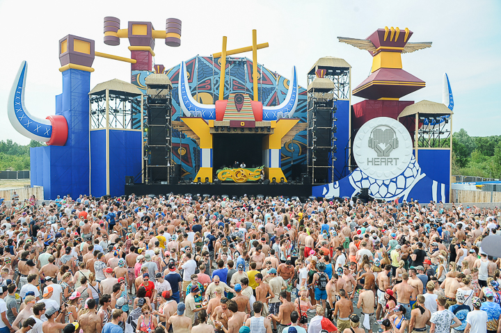 Summerfestival Zaterdag - Deel 1, picture 5, photographed by Youri Vanlommel - FrontView Magazine