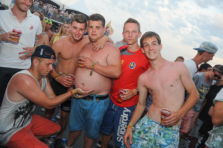 Summerfestival Zaterdag - Deel 2, picture 33, photographed by Youri Vanlommel - FrontView Magazine