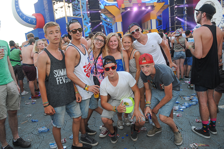 Summerfestival Zaterdag - Deel 2, picture 48, photographed by Youri Vanlommel - FrontView Magazine
