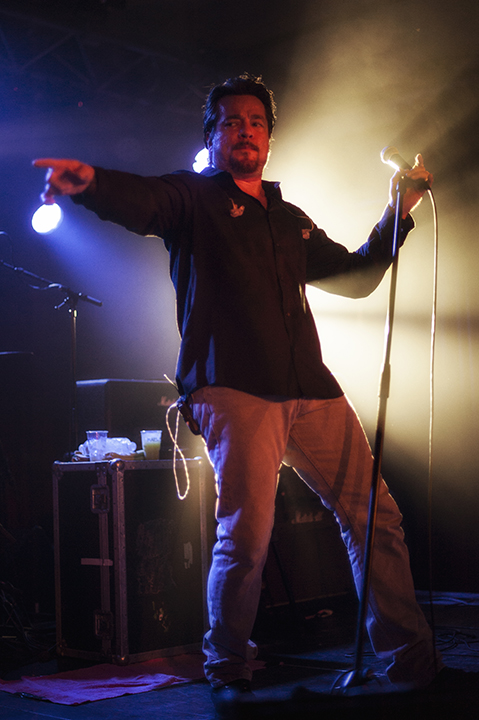 John Garcia + support band White Miles @ Vooruit Gent, picture 12, photographed by Bart Scholliers - FrontView Magazine