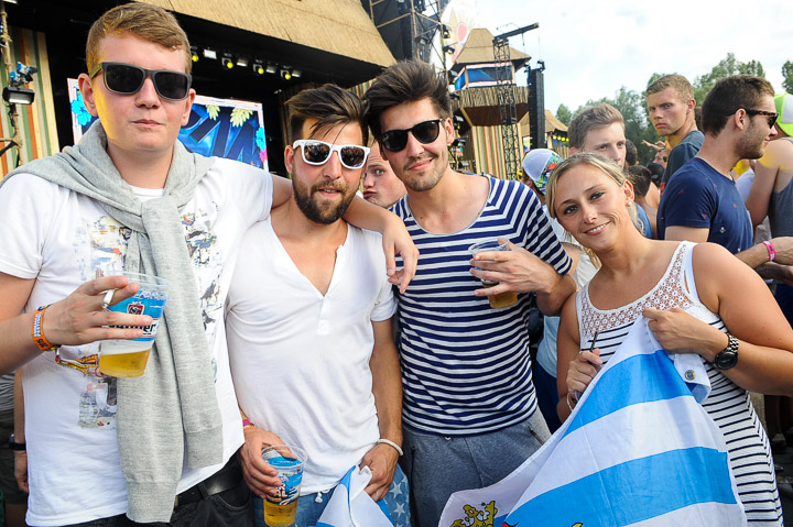 Summerfestival 2015 @ Middenvijver Zondag - deel 1, foto 19, foto's door Dimitri Vanlommel - FrontView Magazine