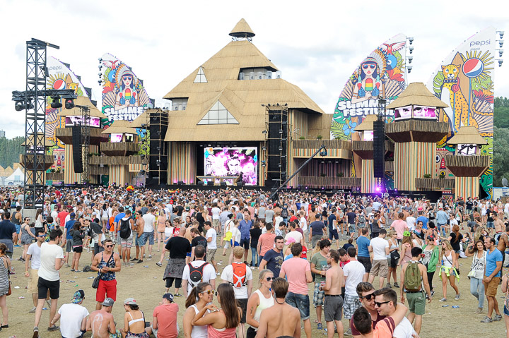 Summerfestival 2015 @ Middenvijver Zondag - deel 1, foto 42, foto's door Dimitri Vanlommel - FrontView Magazine