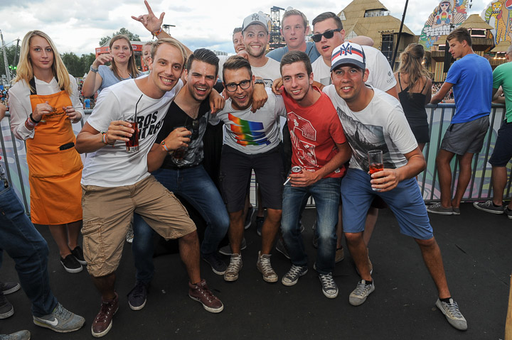 Summerfestival 2015 @ Middenvijver Zondag - deel 1, foto 46, foto's door Dimitri Vanlommel - FrontView Magazine