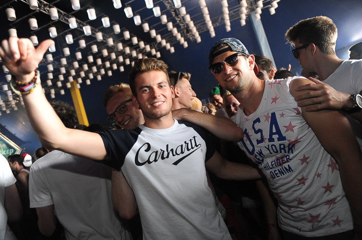 Summerfestival 2015 @ Middenvijver Zondag - deel 2, foto 32, foto's door Dimitri Vanlommel - FrontView Magazine