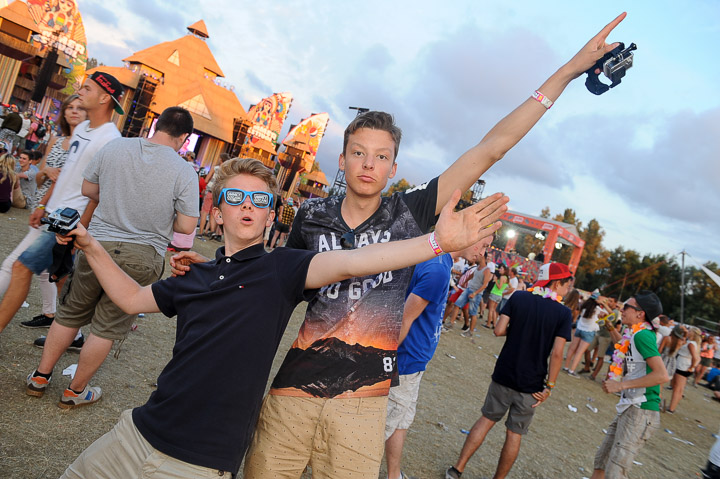 Summerfestival 2015 @ Middenvijver Zondag - deel 3, foto 3, foto's door Dimitri Vanlommel - FrontView Magazine